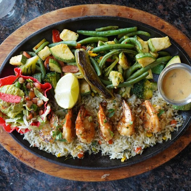 Dos Salsas - Shrimp and Rice Plate