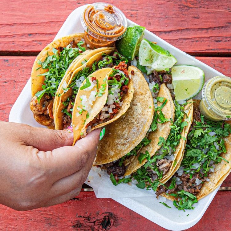 Cuantos Tacos - Tacos