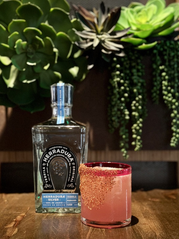 Herradura and cocktail
