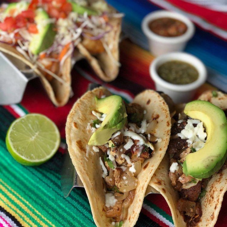 Los Cucos Mexican Cafe - Tacos