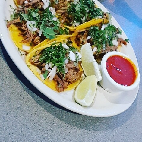 La Familia Mexican Restaurant - Tacos