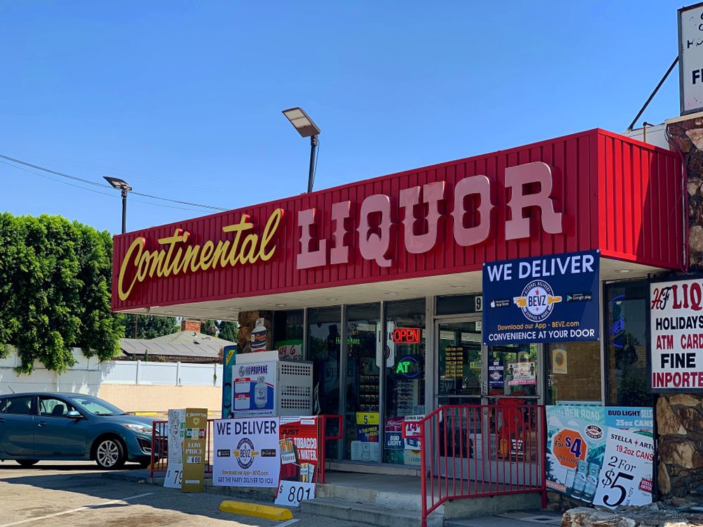 Continental Liquor Exterior