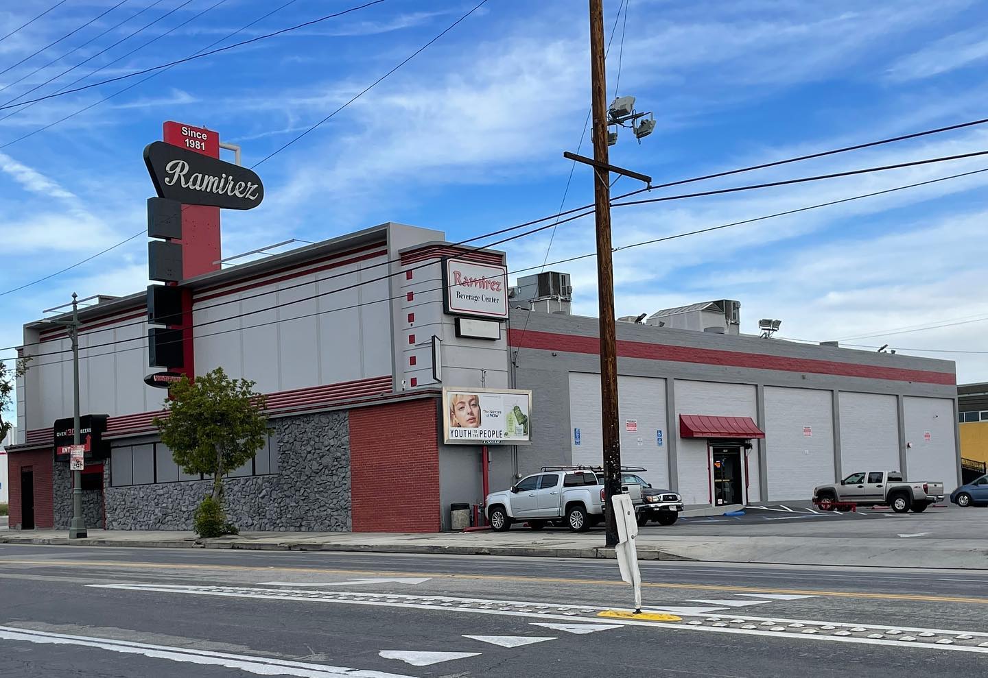 J&T Ramirez Liquor Exterior