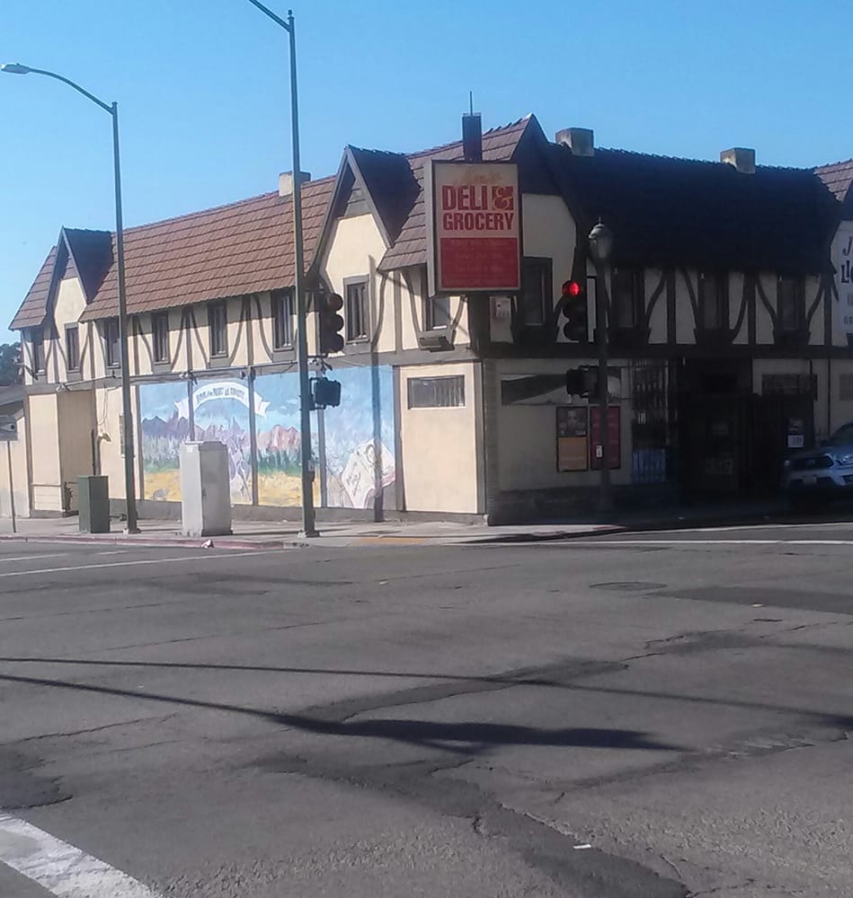 Jim's Liquor Deli & Grocery Exterior