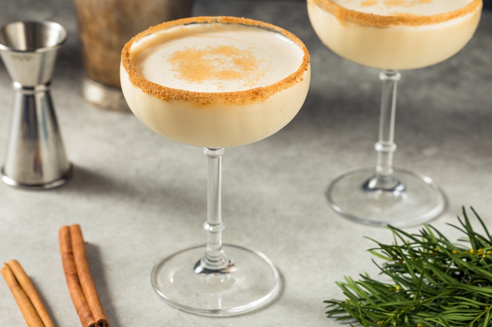 Boozy,Cold,Christmas,Eggnog,Martini,In,A,Coupe