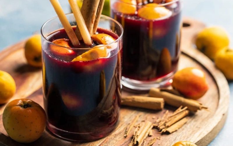 Ponche (Hot Mexican Christmas Punch)