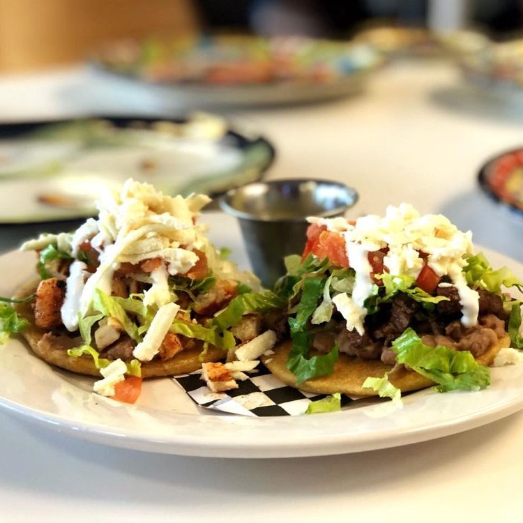 Cruzito's Cocina Mexicana - Sopes