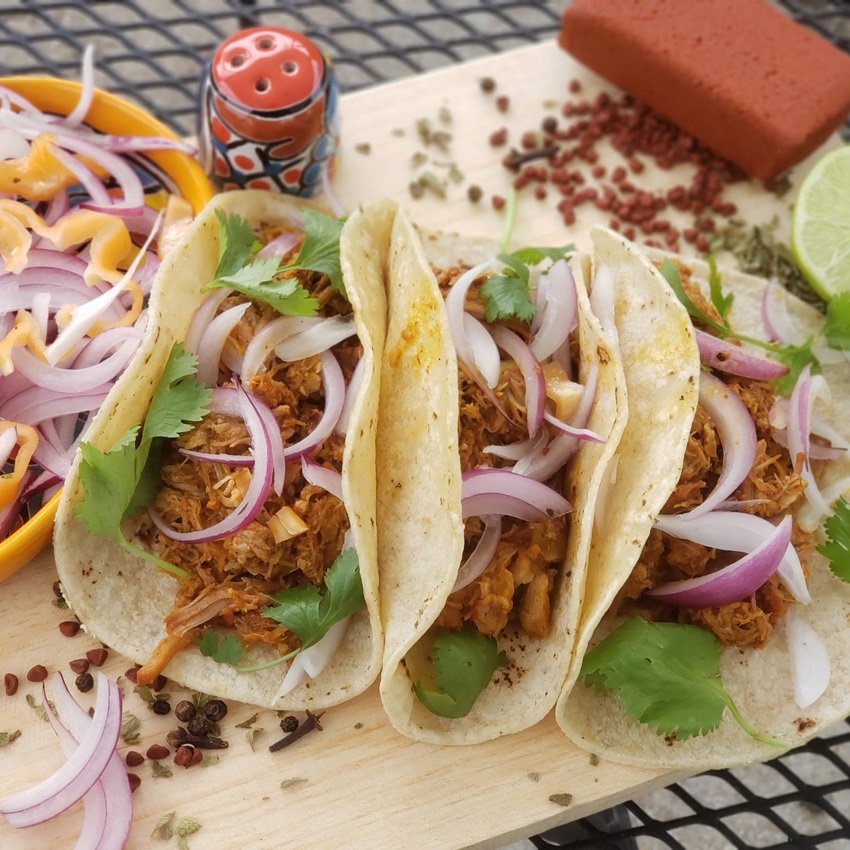 pulled pork shoulder tacos